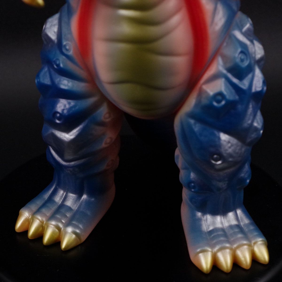 [Reception closed] Gigan (Red color) / BULLMARK [Soft Vinyl]