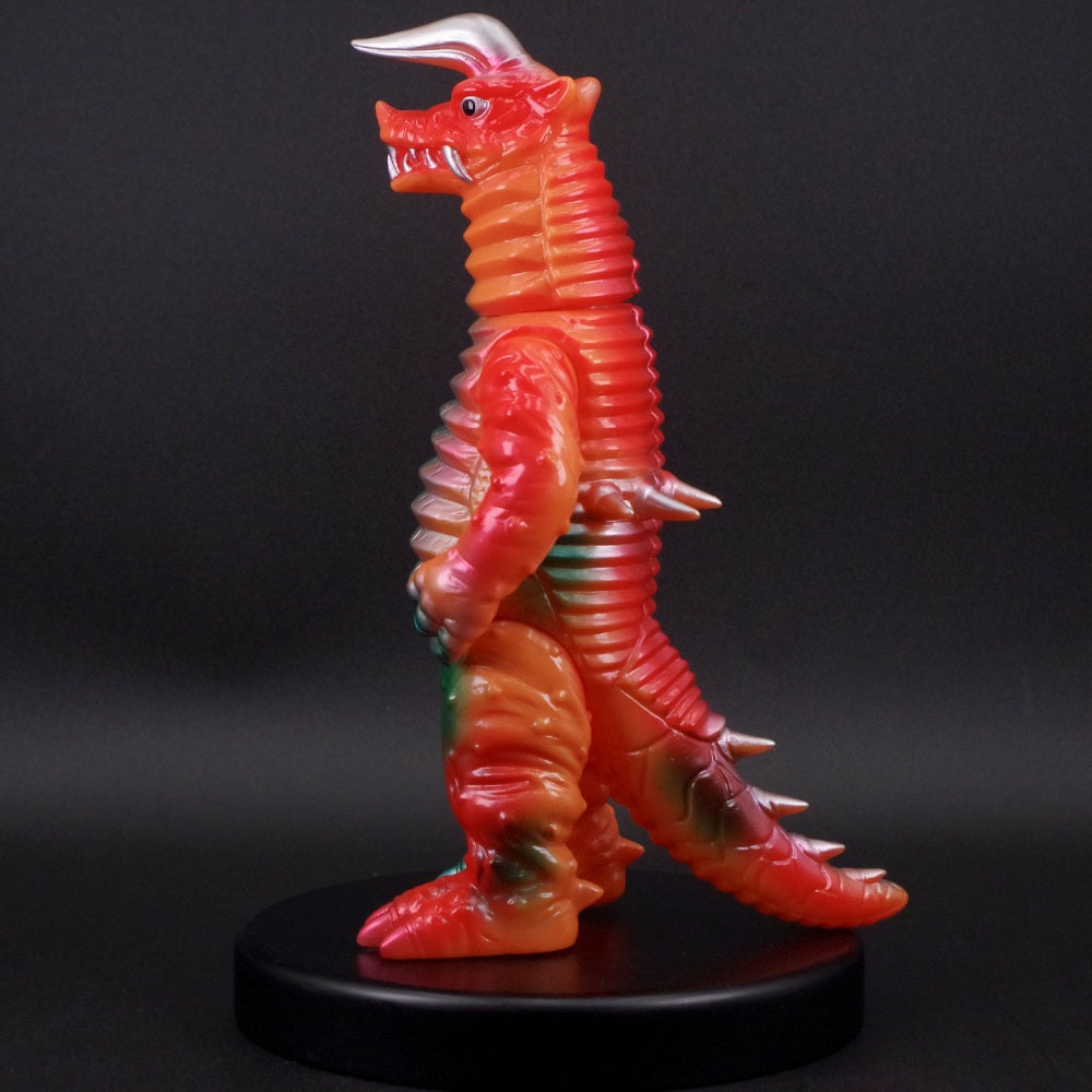 [Reception closed] Gigan (Red color) / BULLMARK [Soft Vinyl]