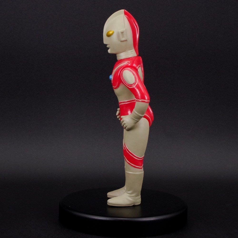 [Reception closed] Gigan (Red color) / BULLMARK [Soft Vinyl]