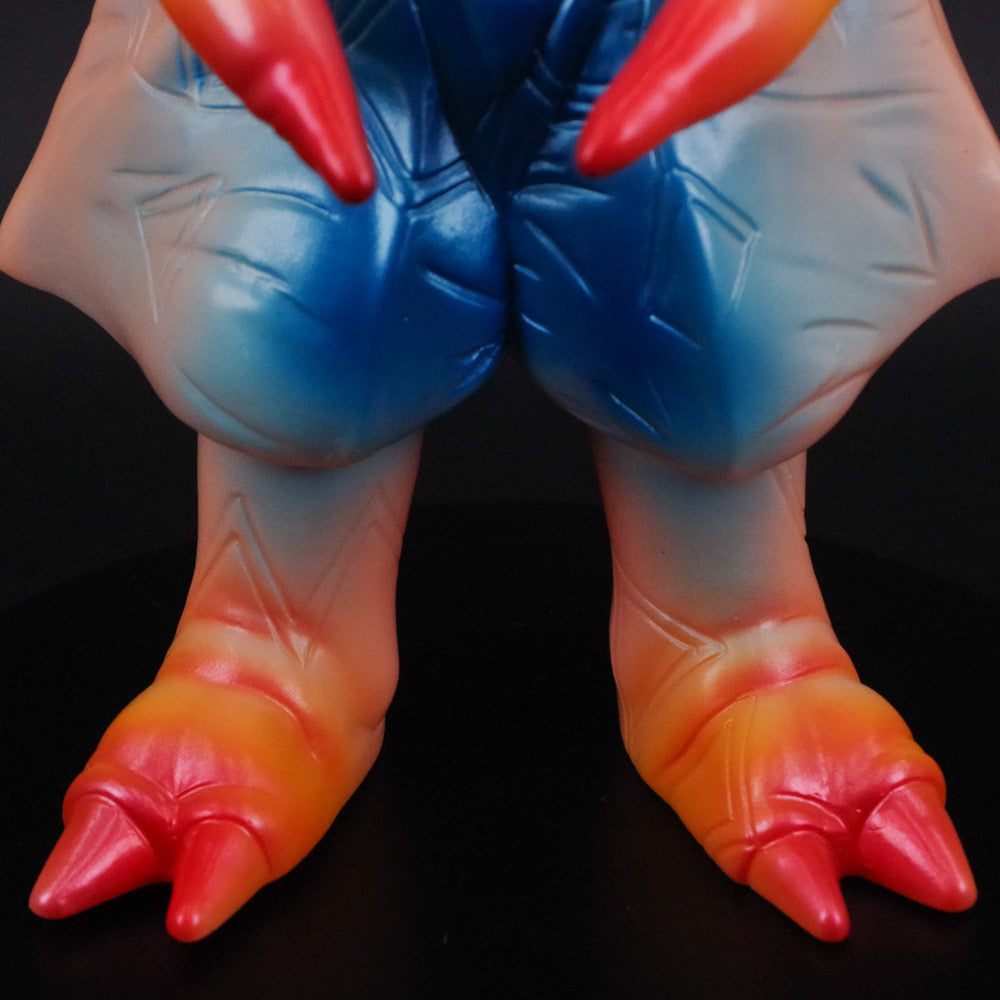 [Reception closed] Gigan (Red color) / BULLMARK [Soft Vinyl]