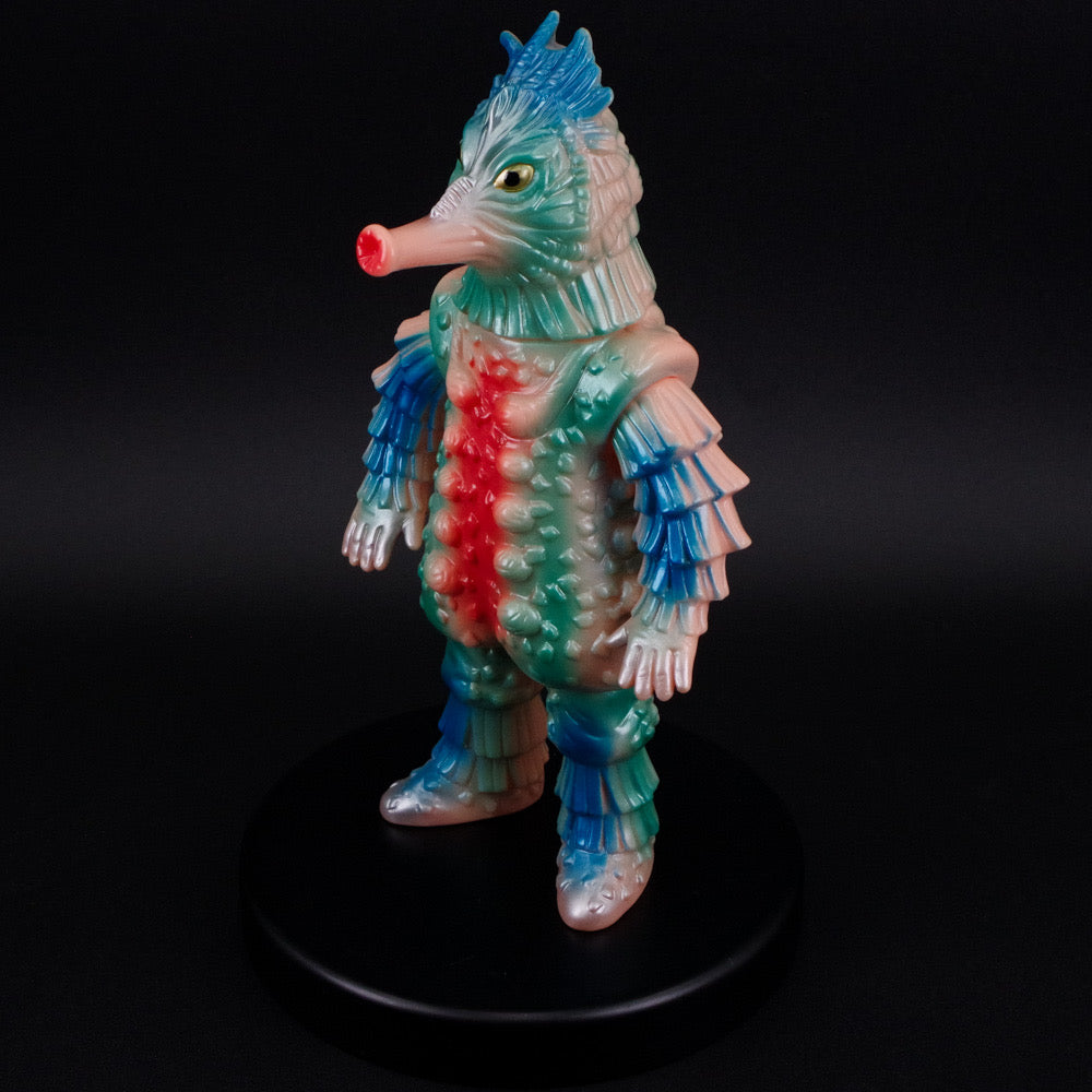 [Reception closed] Gigan (Red color) / BULLMARK [Soft Vinyl]