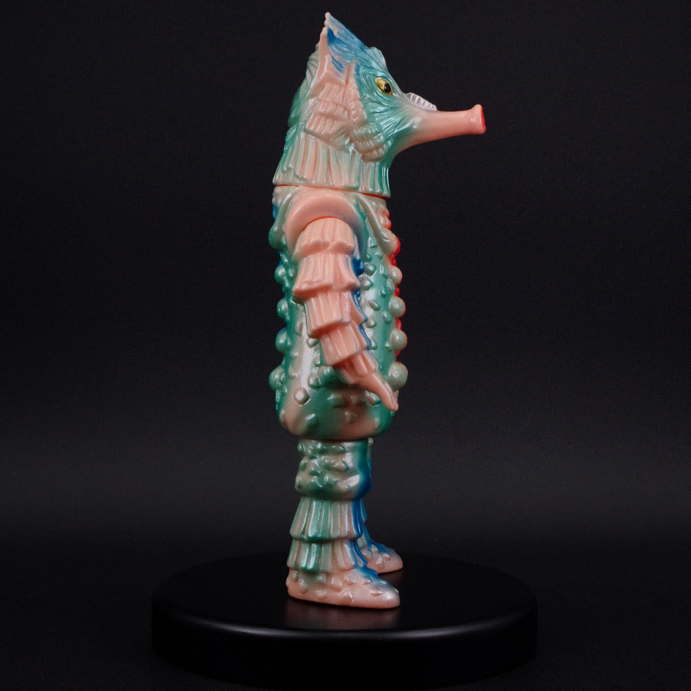 [Reception closed] Gigan (Red color) / BULLMARK [Soft Vinyl]