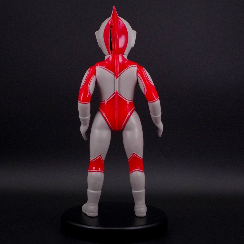 [Reception closed] Gigan (Red color) / BULLMARK [Soft Vinyl]
