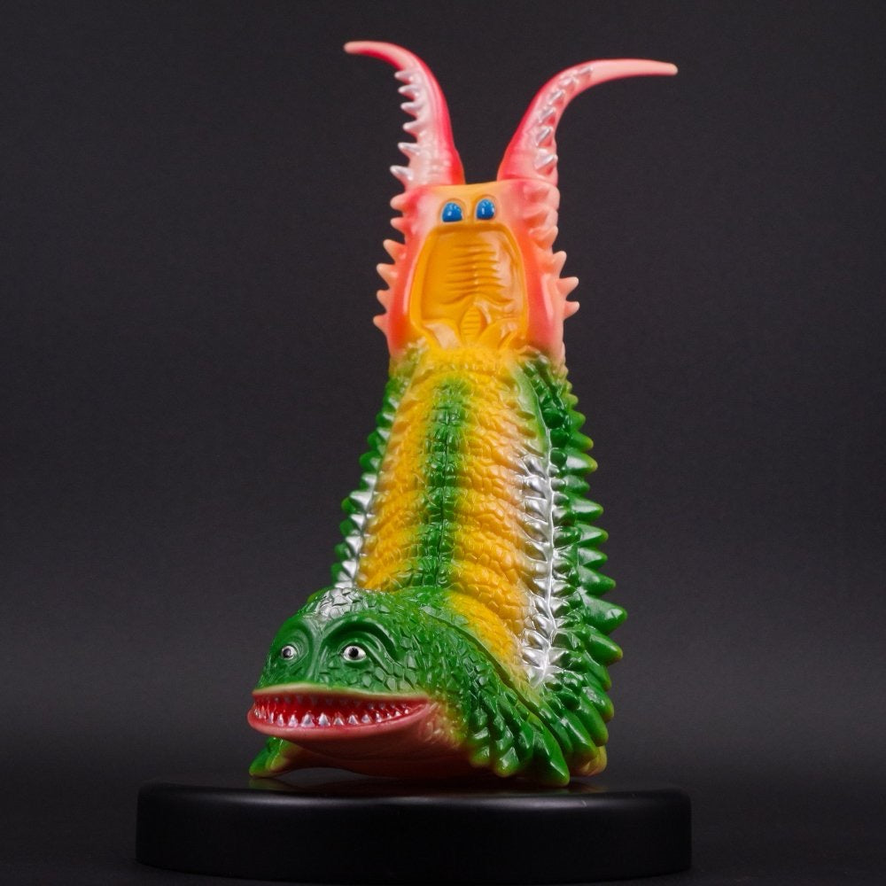 [Reception closed] Gigan (Red color) / BULLMARK [Soft Vinyl]
