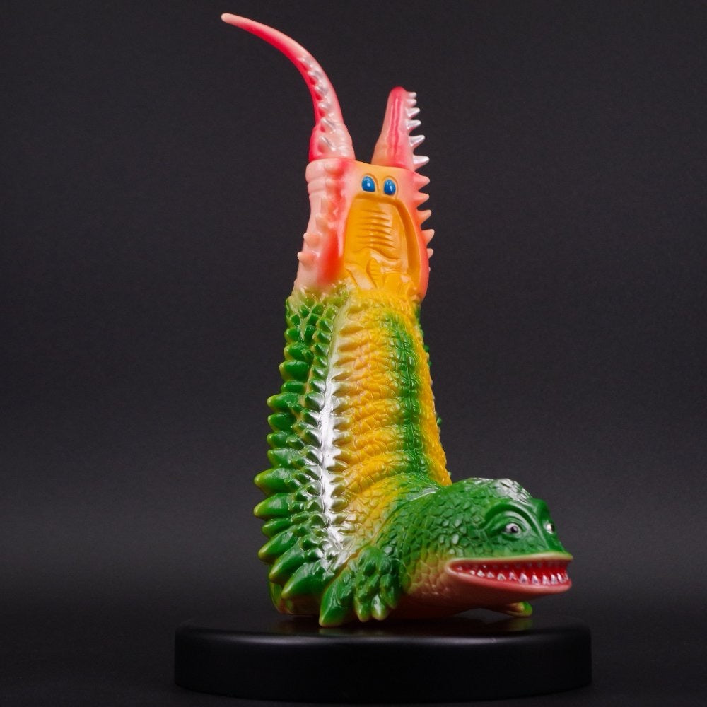 [Reception closed] Gigan (Red color) / BULLMARK [Soft Vinyl]