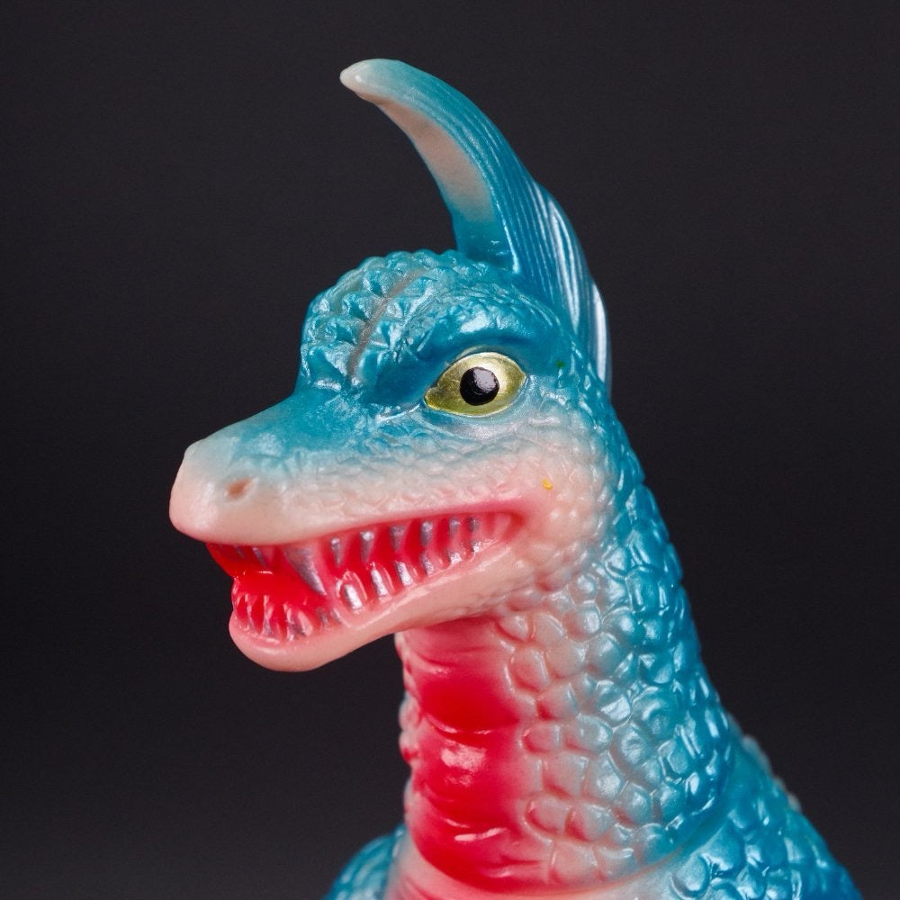 [Reception closed] Gigan (Red color) / BULLMARK [Soft Vinyl]