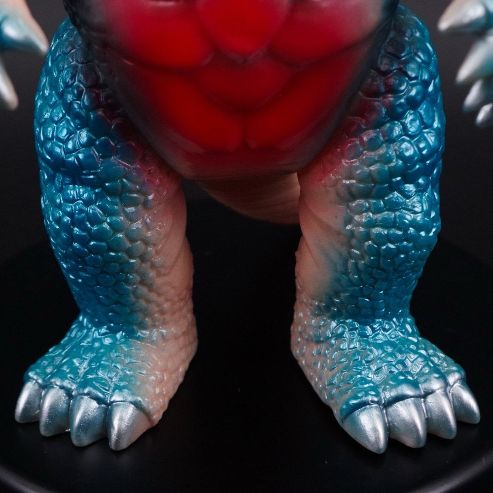 [Reception closed] Gigan (Red color) / BULLMARK [Soft Vinyl]